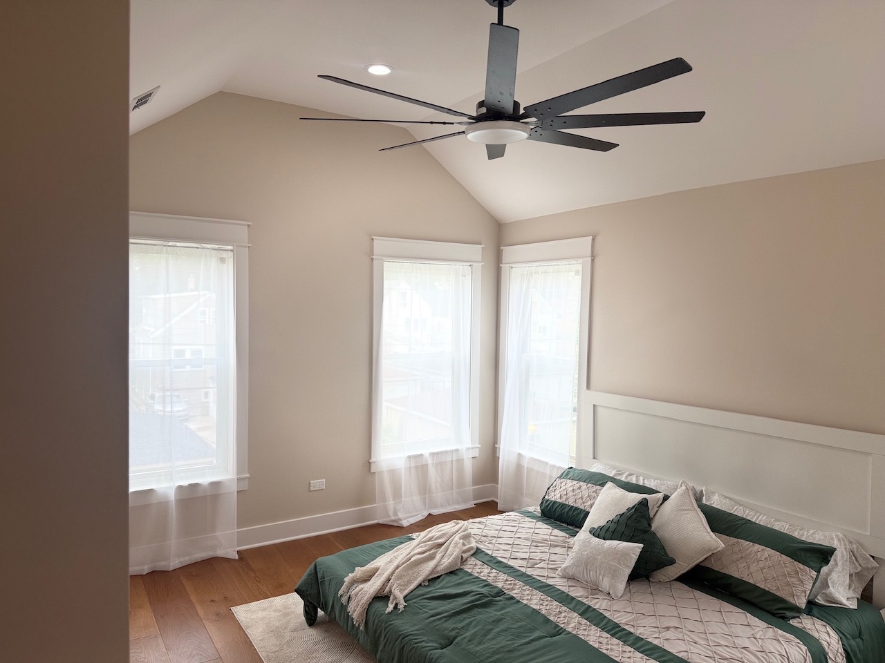 1323 Home Avenue Property Photo 31