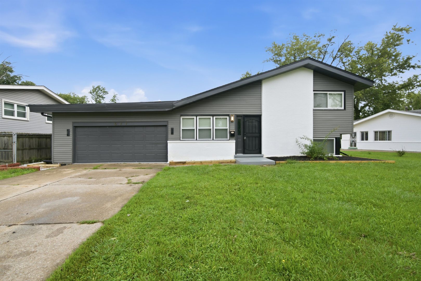 577 Ranger Drive Property Photo 1