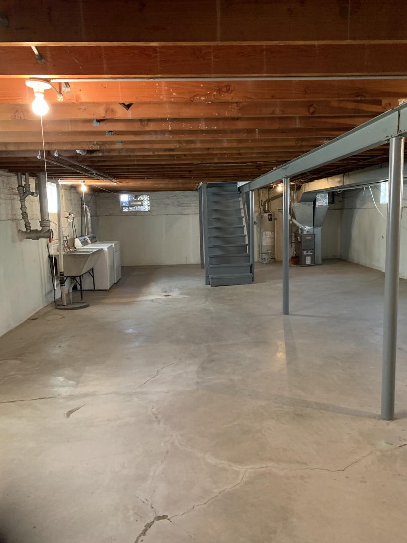 4420 N Opal Avenue Property Photo 10
