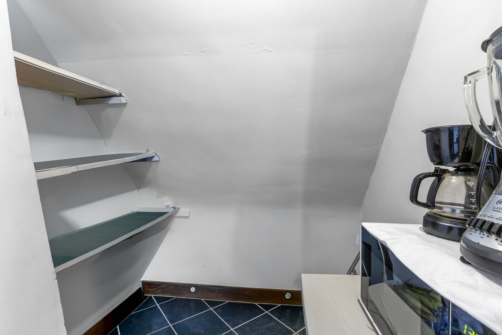 528 E 156th Street Property Photo 17