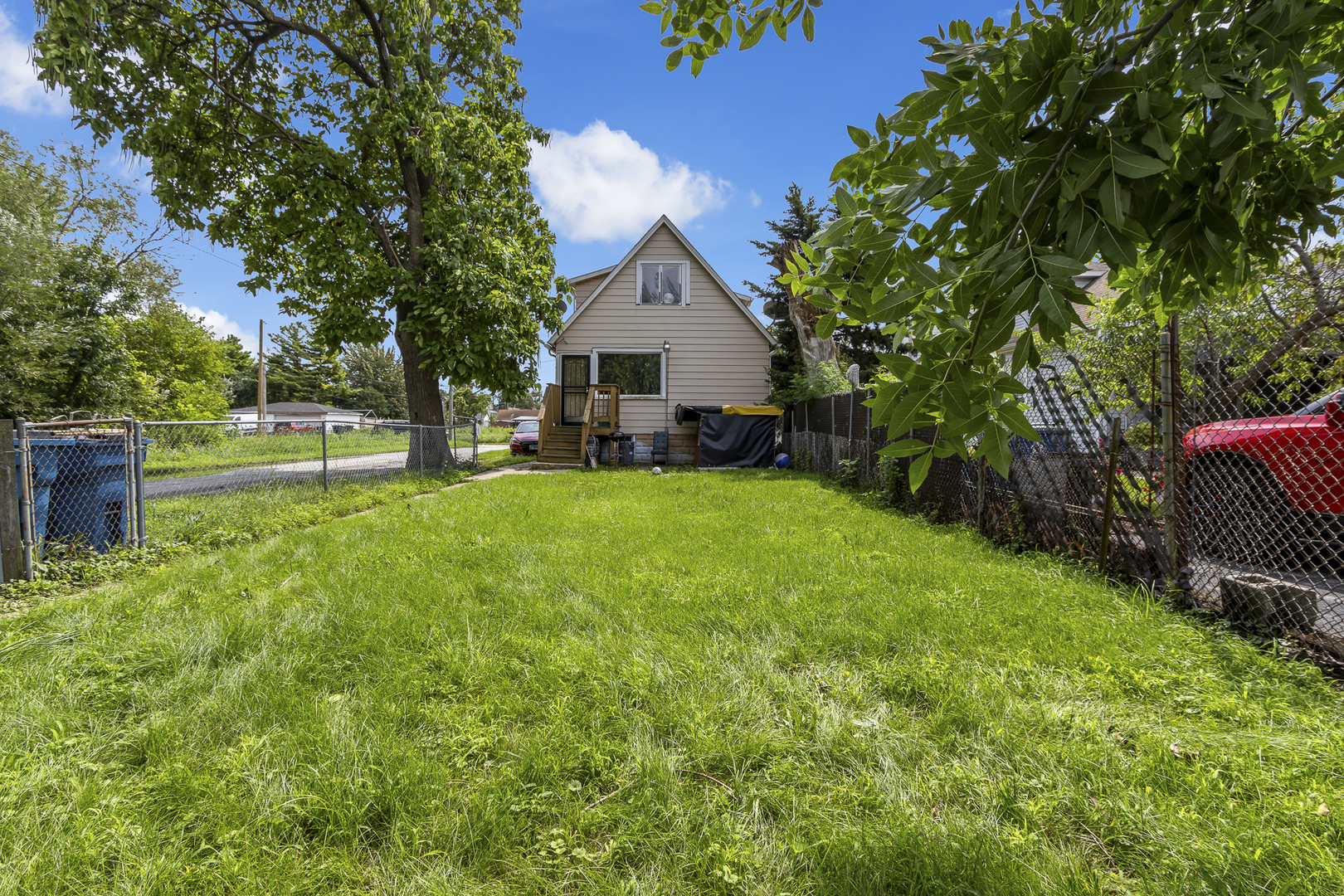 528 E 156th Street Property Photo 27