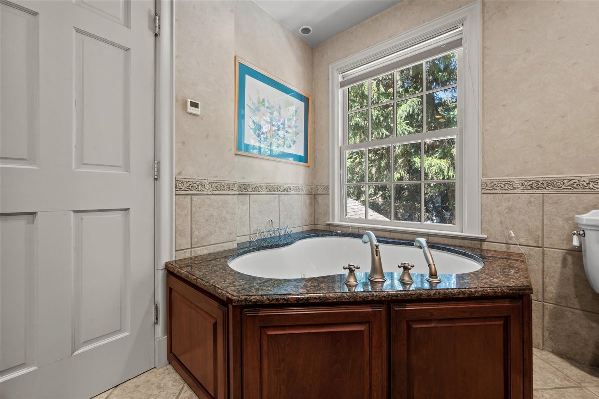 251 Oakland Drive Property Photo 21