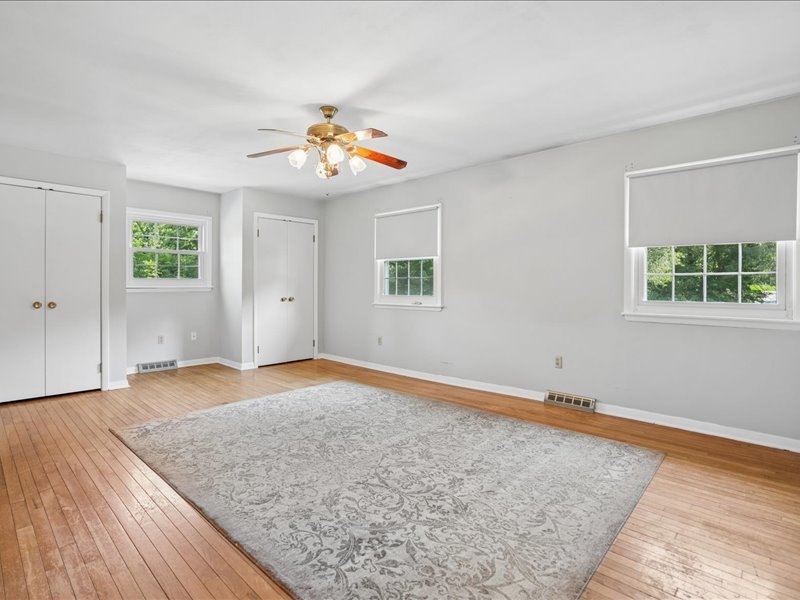 2260 Kingsbury Drive Property Photo 25