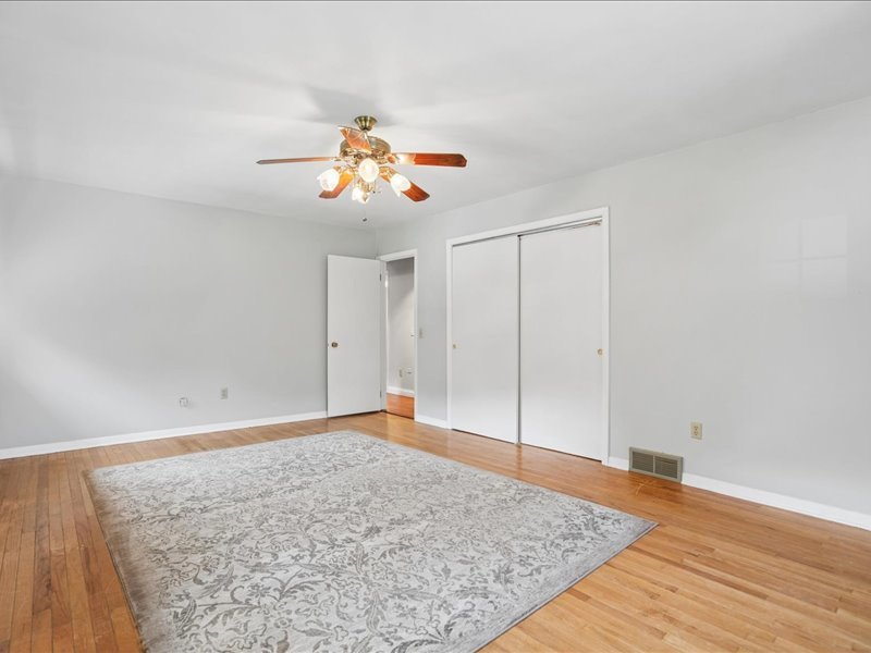 2260 Kingsbury Drive Property Photo 26
