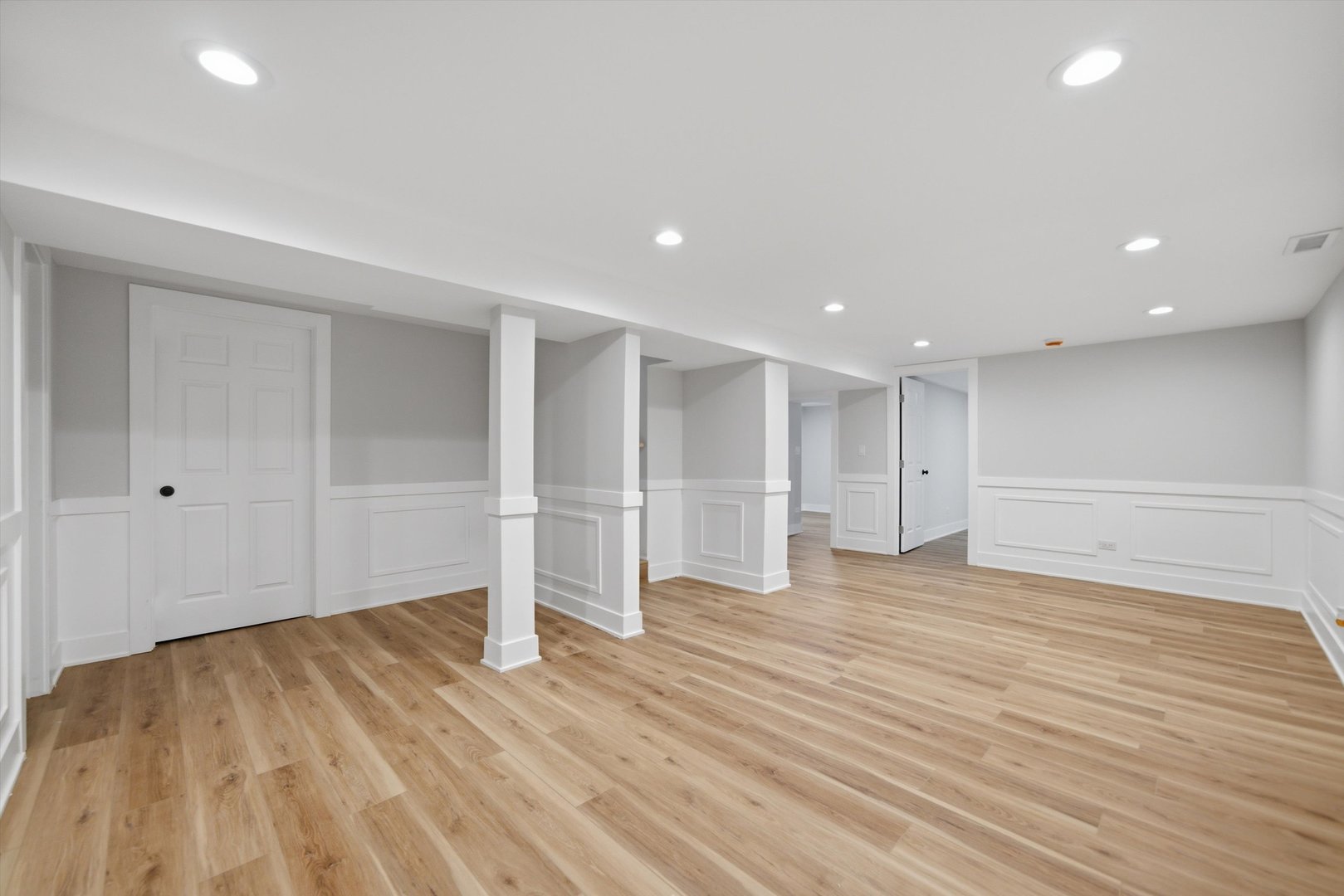 1327 S Wolf Road Property Photo 22