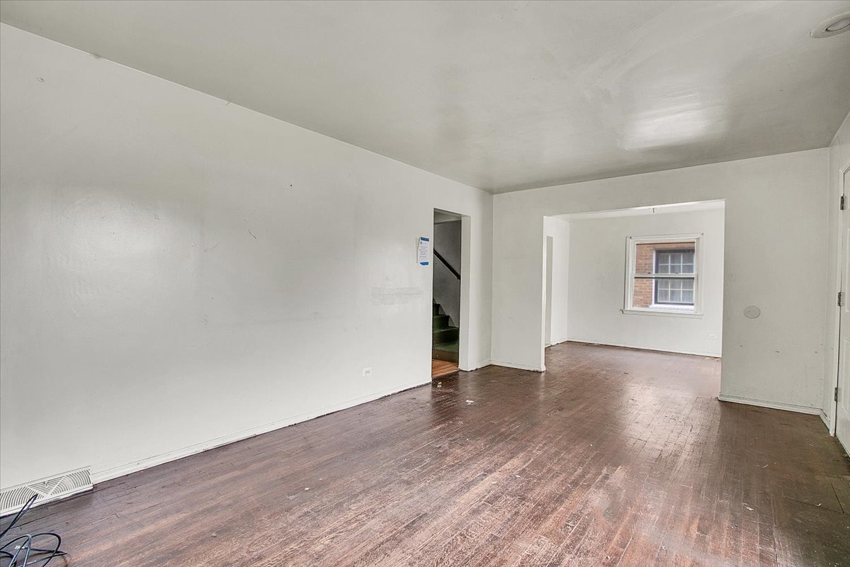 12908 S Wallace Street Property Photo 4