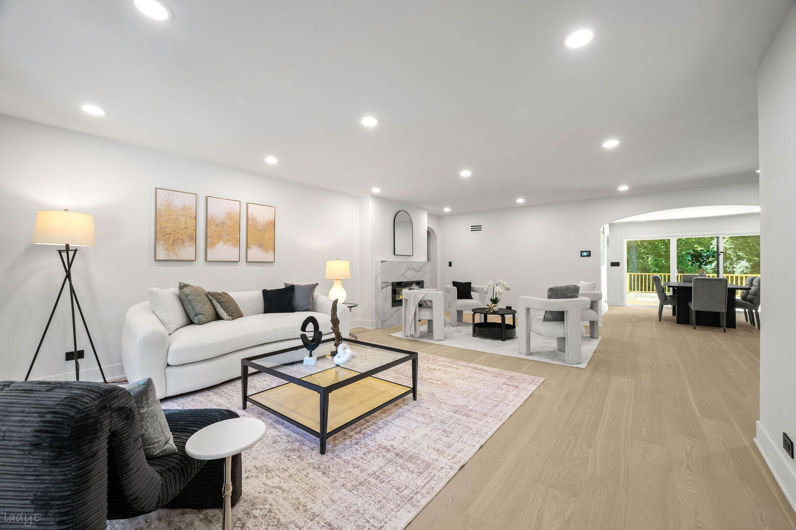 1848 Balsam Road Property Photo 4
