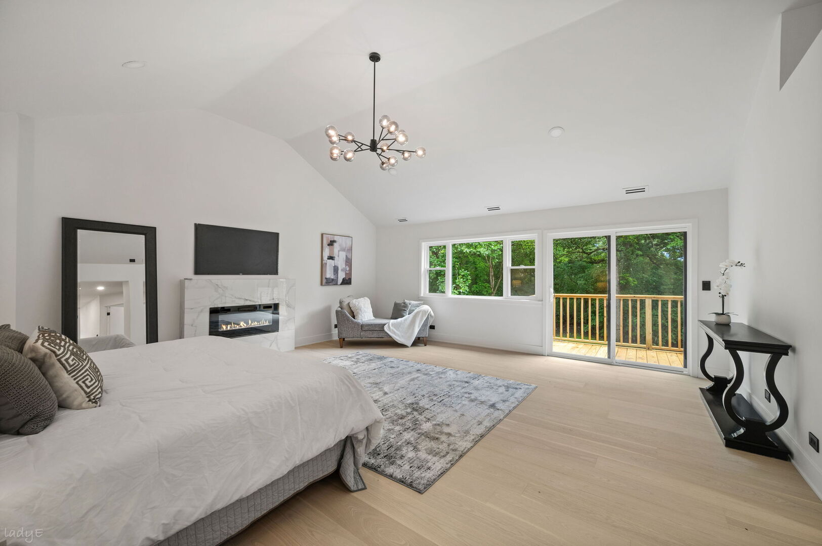 1848 Balsam Road Property Photo 28