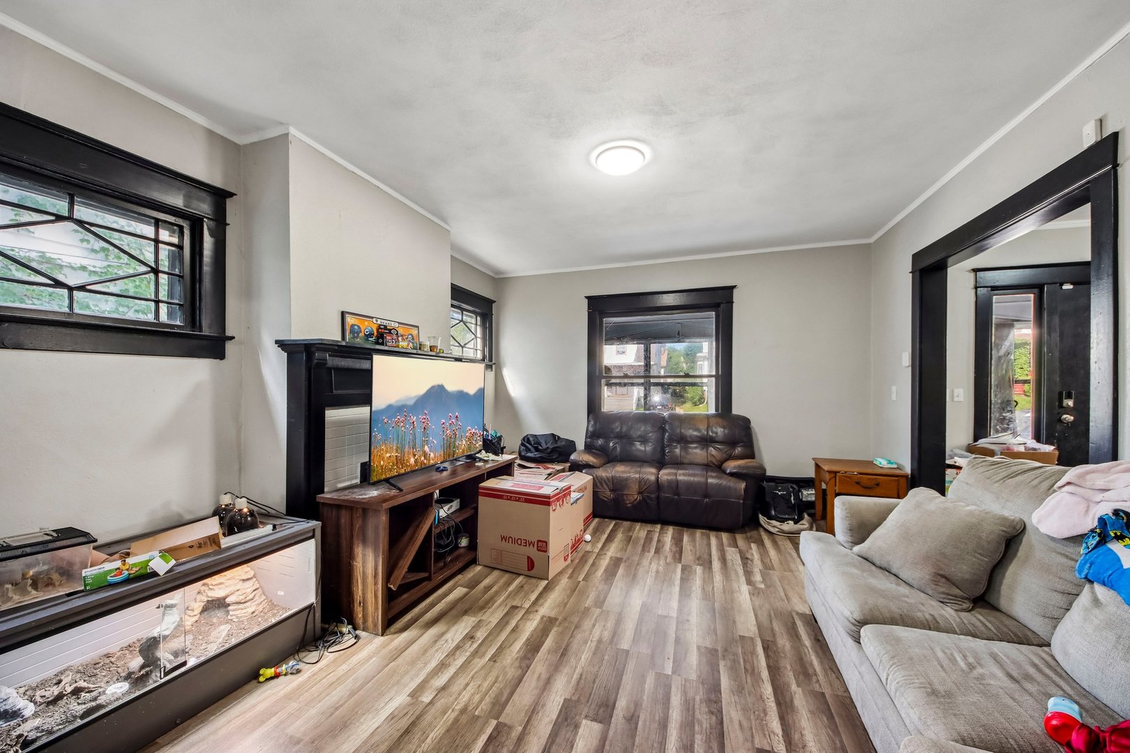 1031 Ridge Avenue Property Photo 10