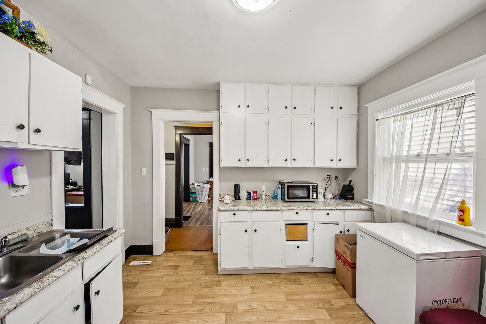 1031 Ridge Avenue Property Photo 16