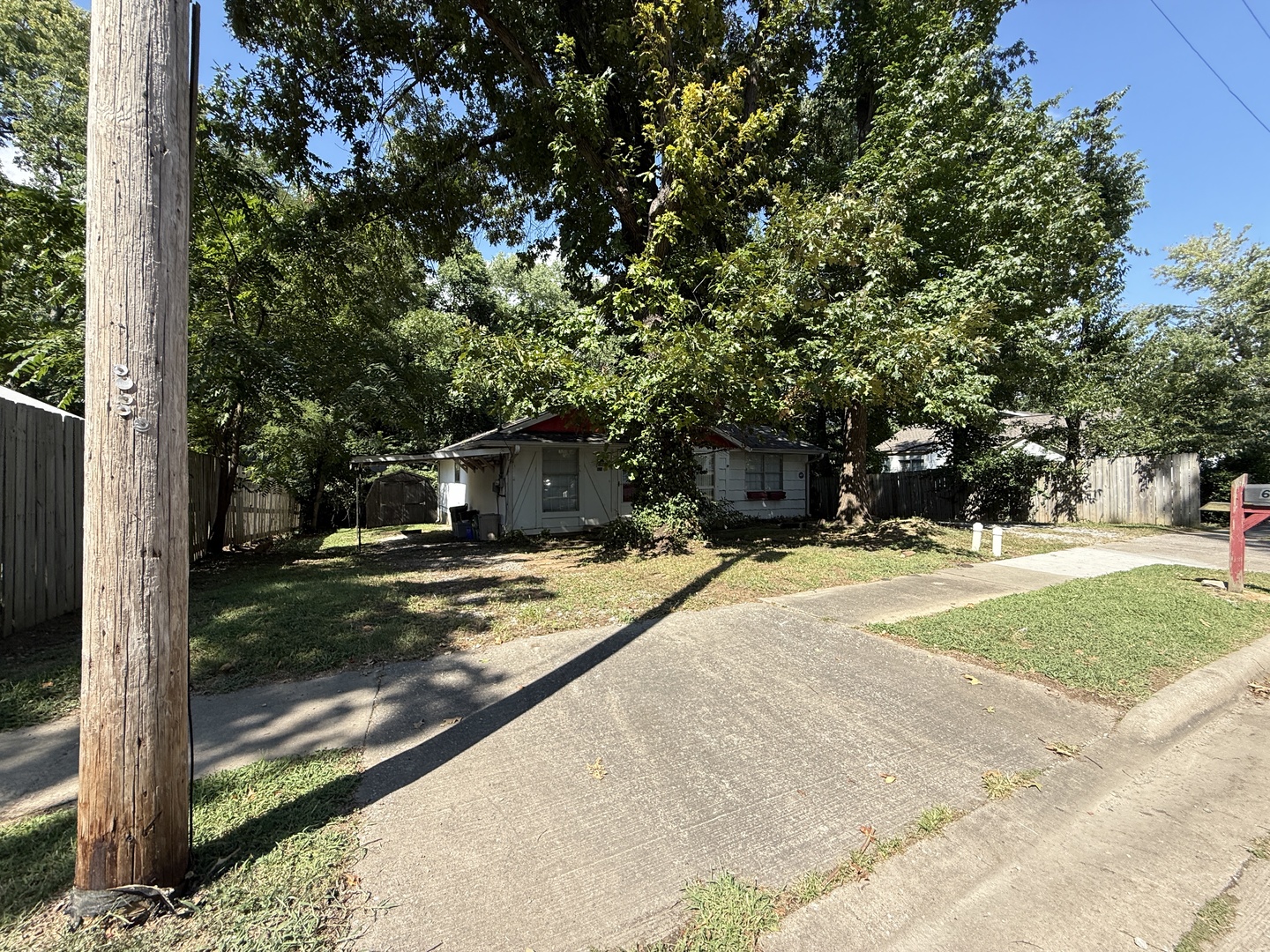 626 W Rigdon Street Property Photo 22