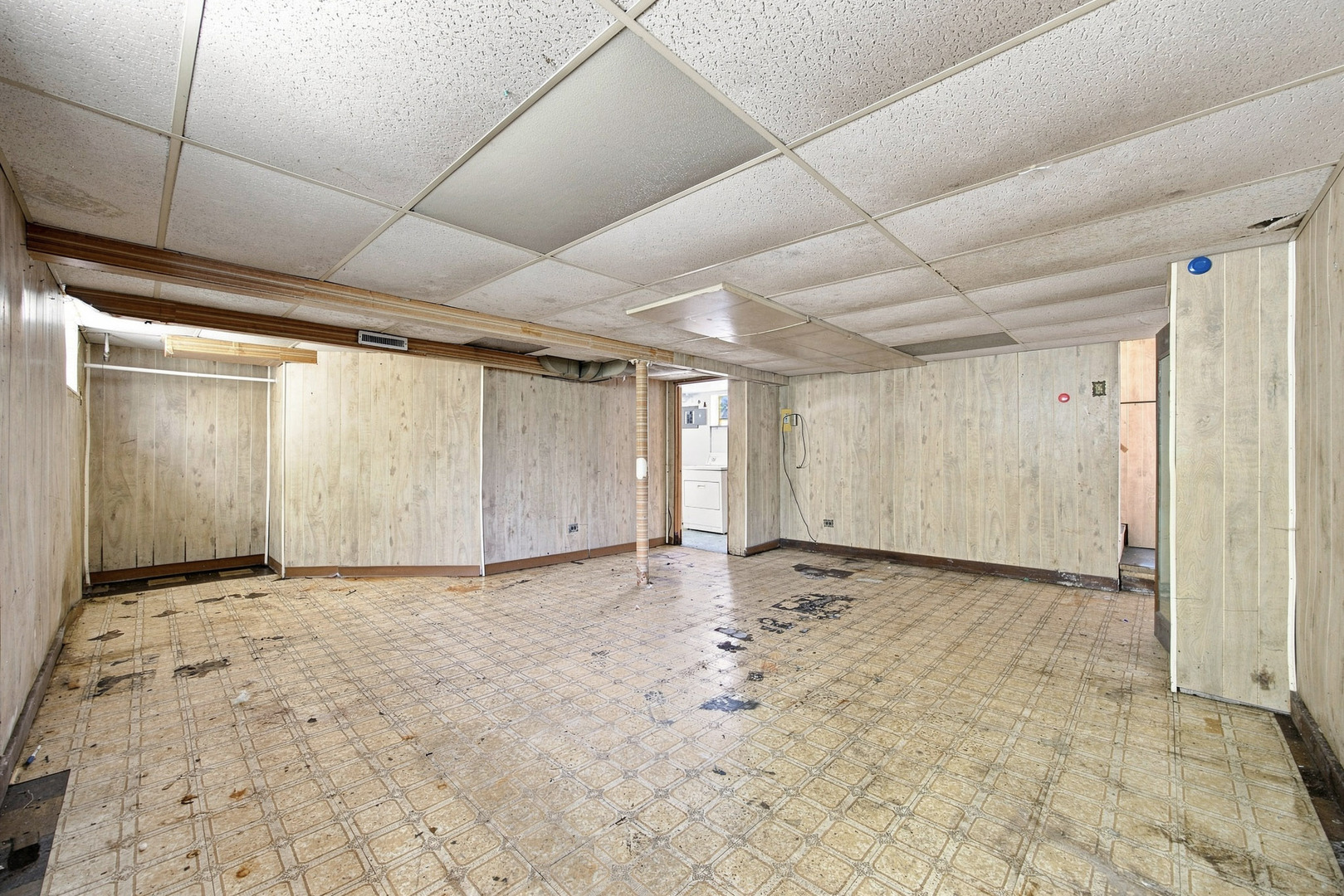 9310 S Vanderpoel Avenue Property Photo 16