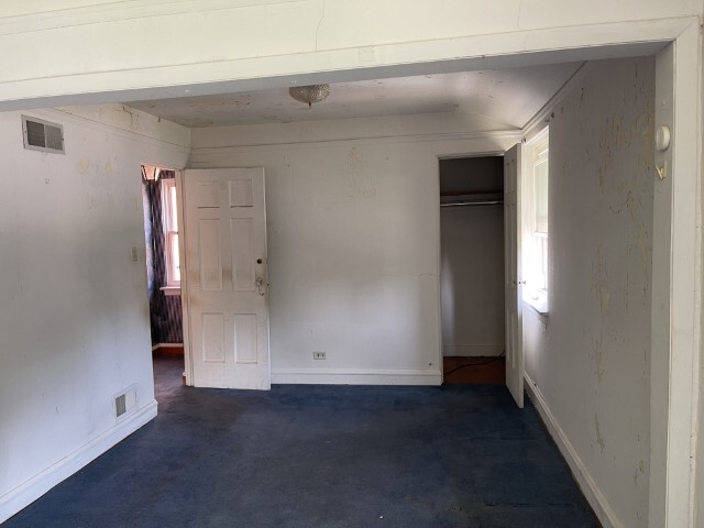9310 S Vanderpoel Avenue Property Photo 32