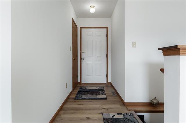 14723 Hunters Way Property Photo 3