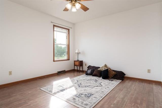 14723 Hunters Way Property Photo 24