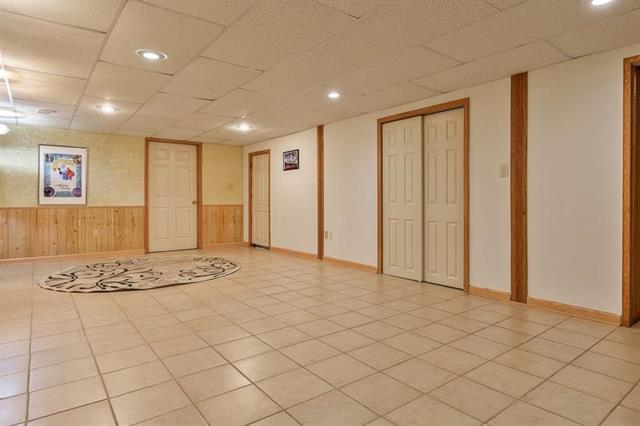 14723 Hunters Way Property Photo 29