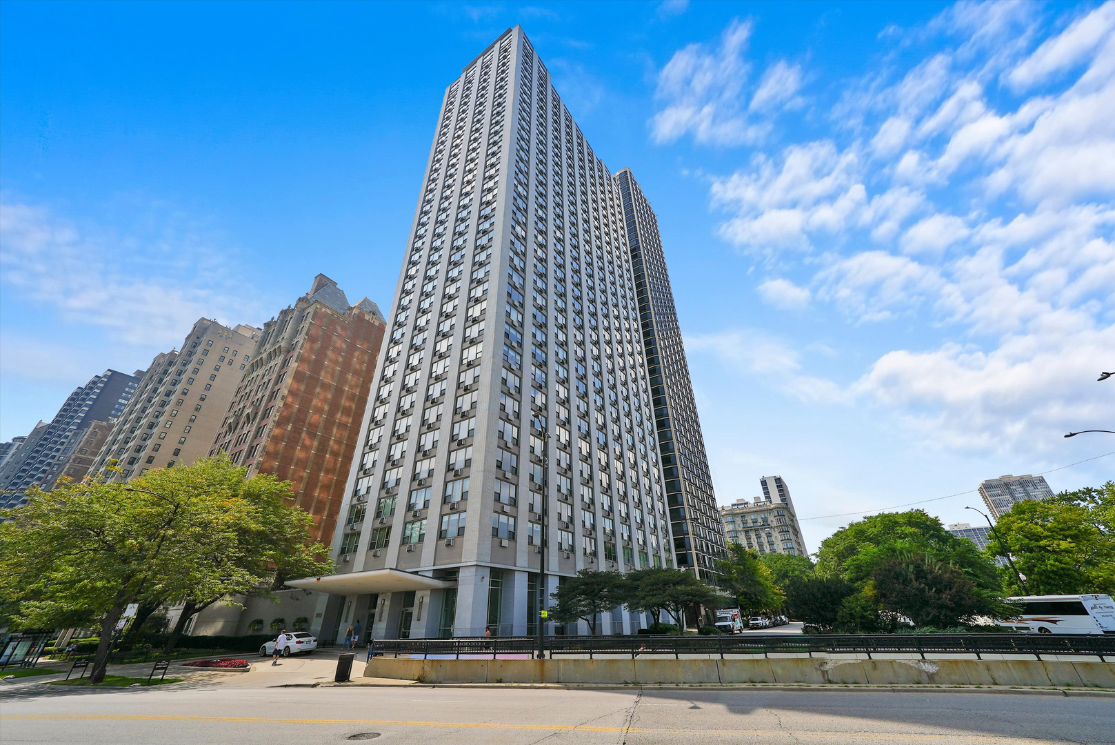 1550 N Lake Shore Drive 23e Property Photo 19