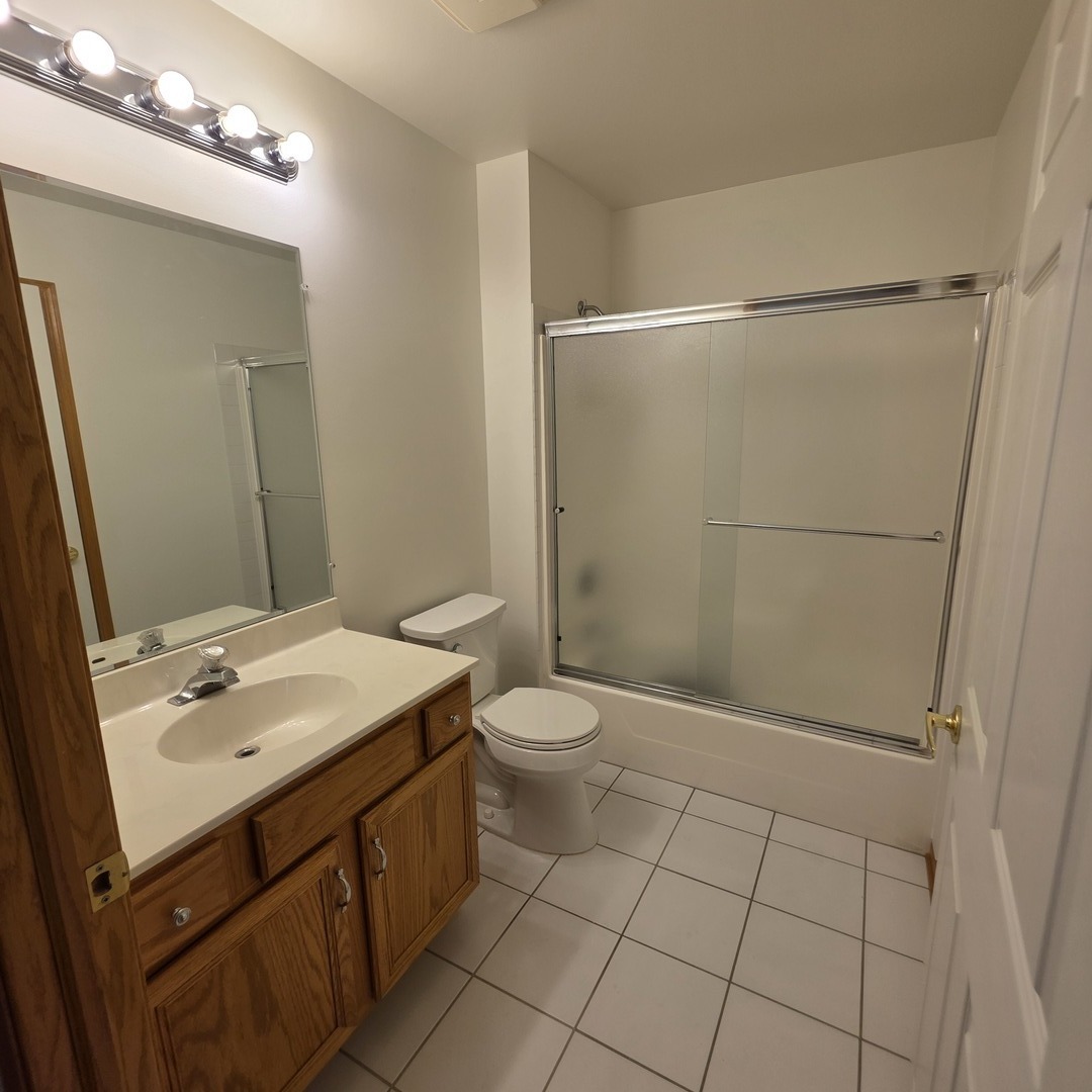 12041 S Kildare Street Property Photo 6