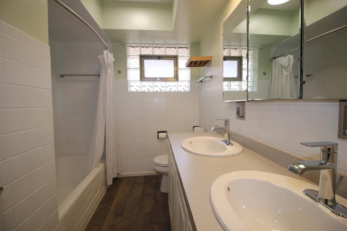 10158 S Talman Avenue Property Photo 24