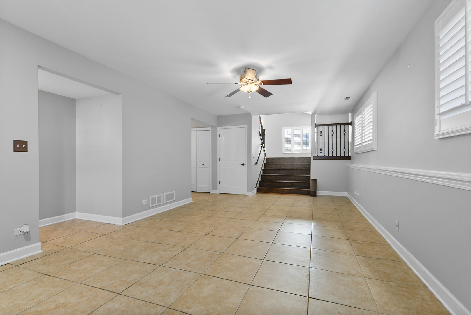10633 S Whipple Street Property Photo 25
