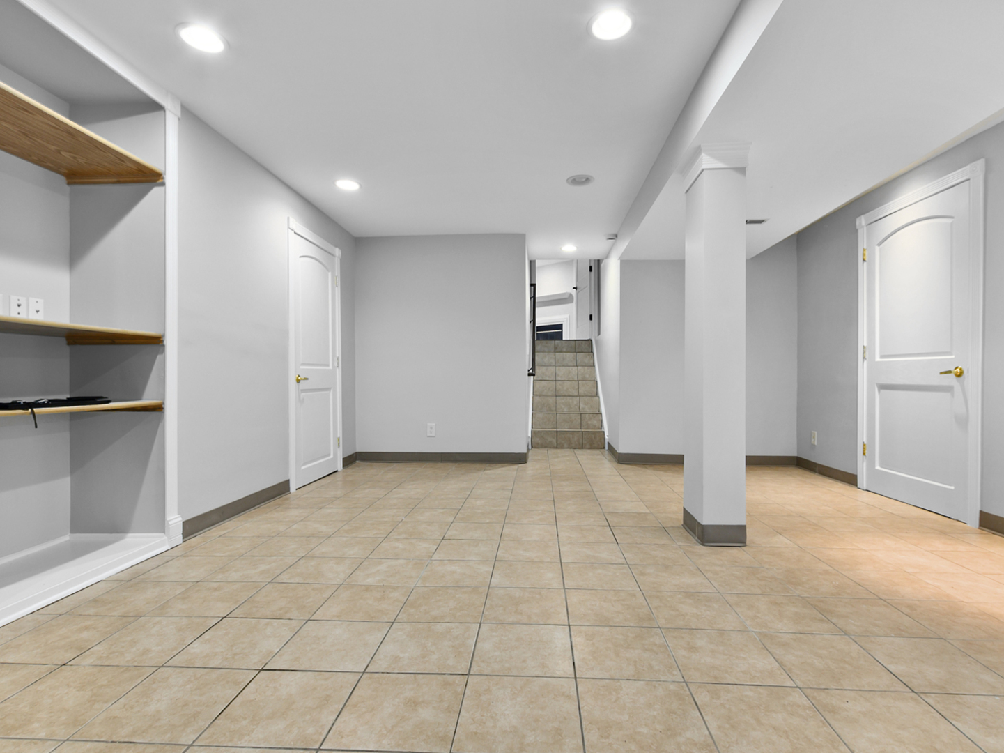 10633 S Whipple Street Property Photo 29
