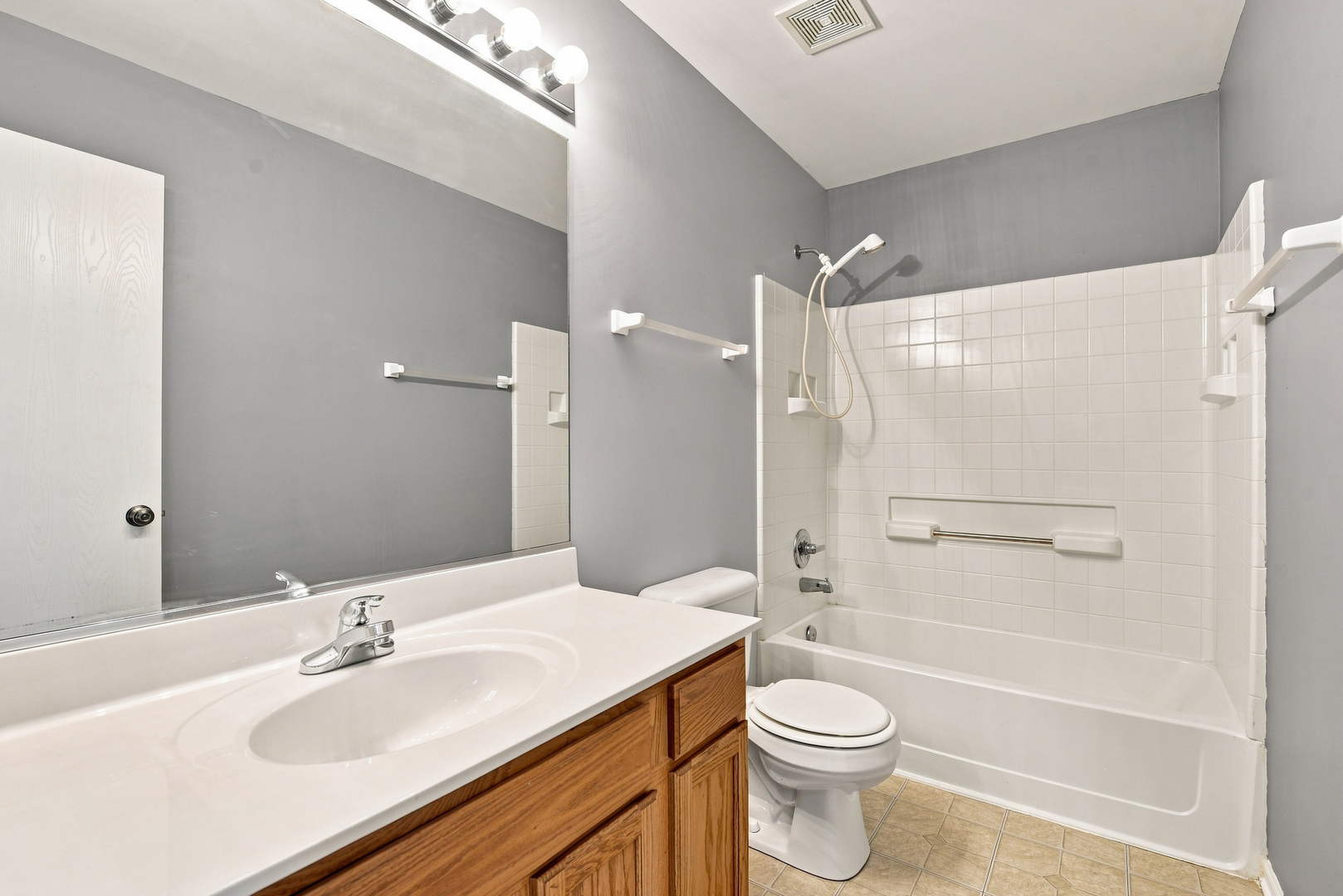 1424 Red Top Lane Property Photo 13