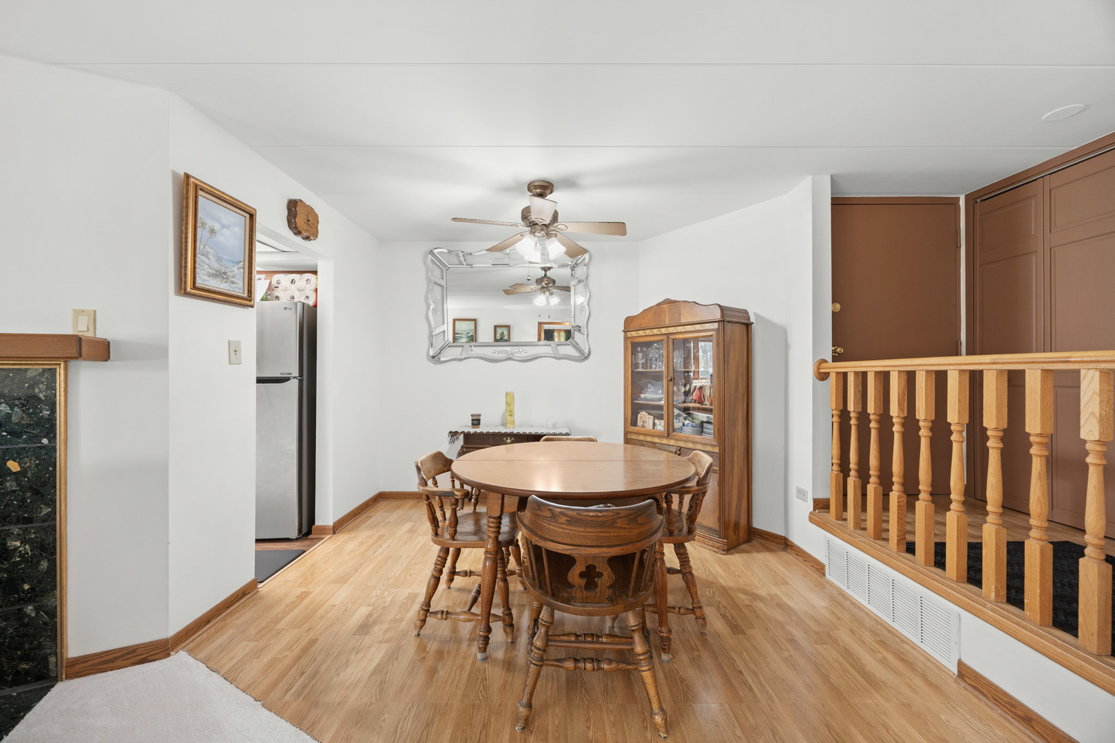 6413 Oak Forest Avenue 1s Property Photo 5