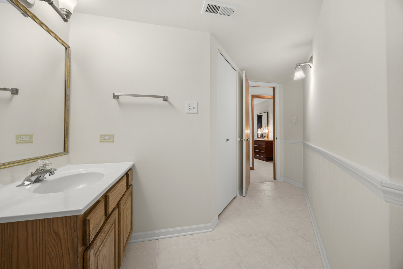 6413 Oak Forest Avenue 1s Property Photo 18