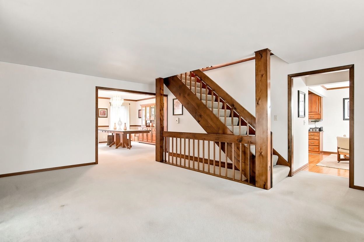 6424 Mccullom Lake Road Property Photo 23