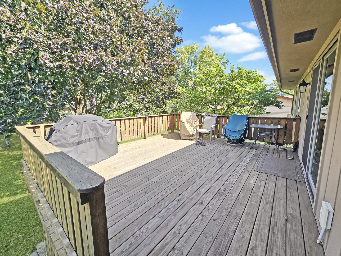 716 Lara Road Property Photo 3