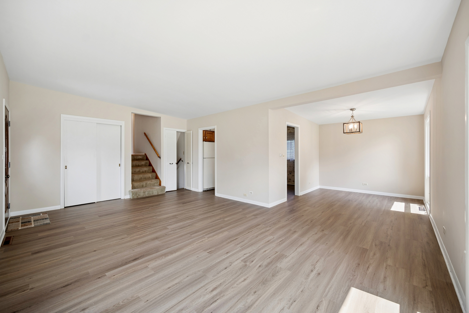 516 Hermitage Drive Property Photo 4