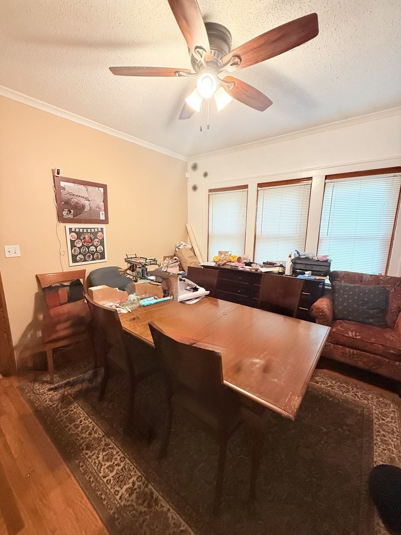 1682 Van Buren Avenue Property Photo 4