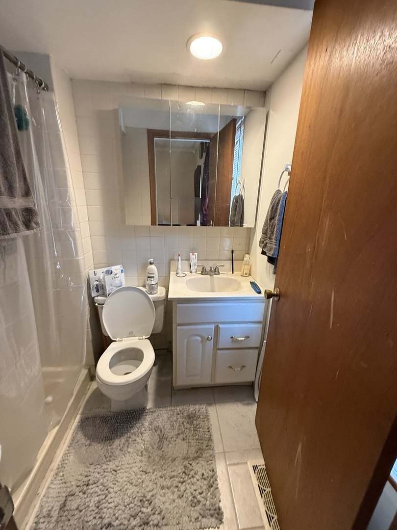 1682 Van Buren Avenue Property Photo 9