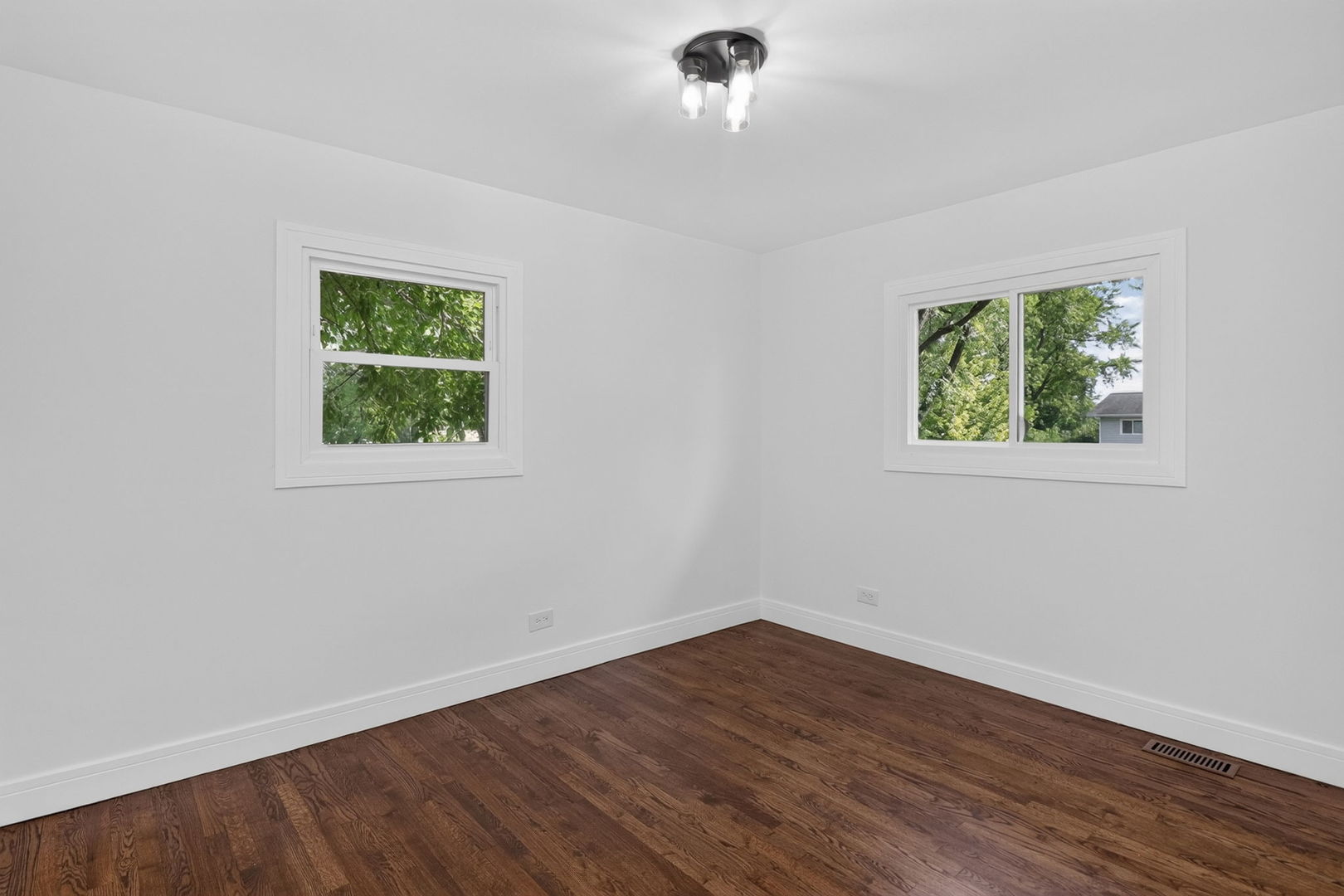 730 Hillcrest Boulevard Property Photo 11