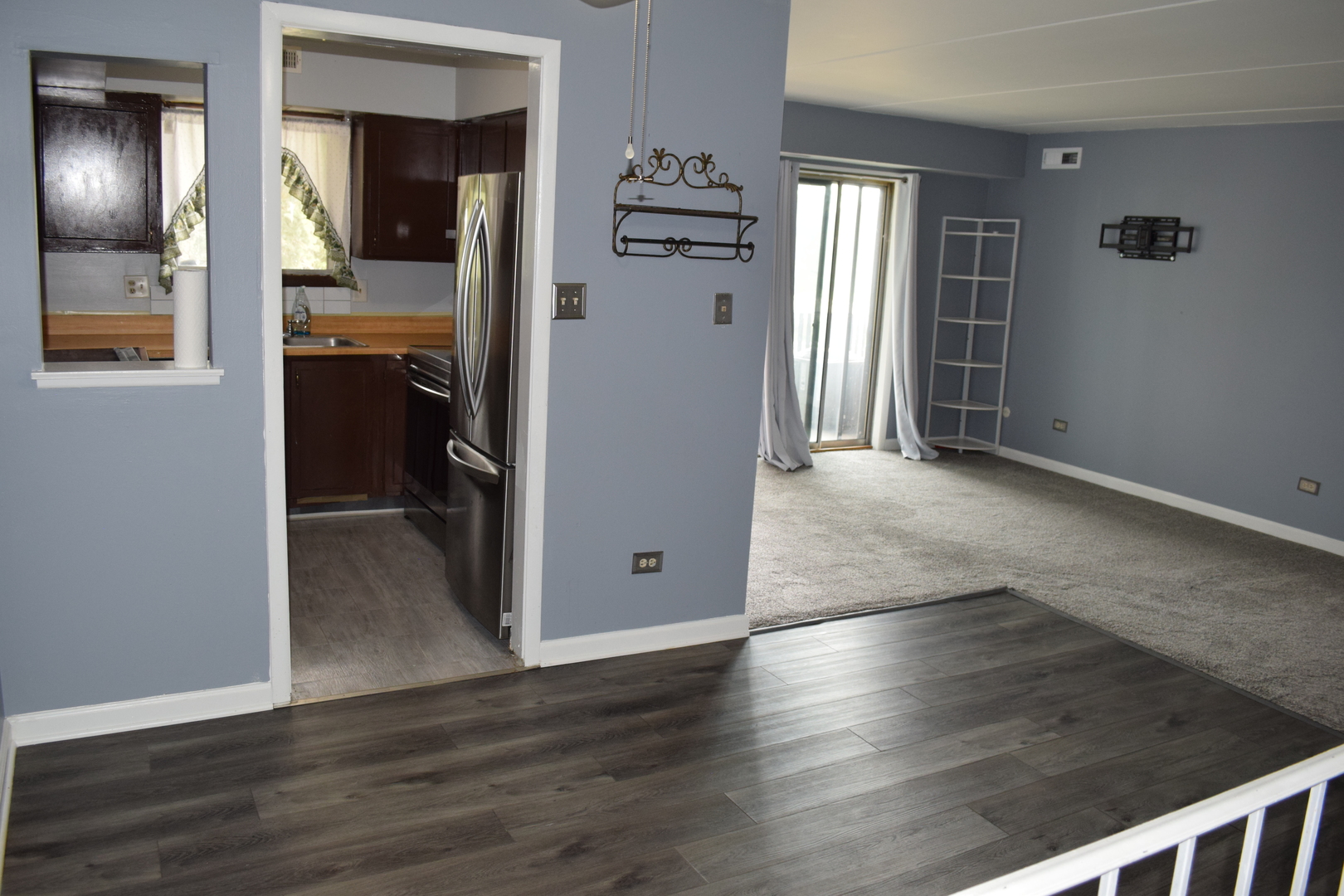 14030 Laramie Avenue 1707 Property Photo 4