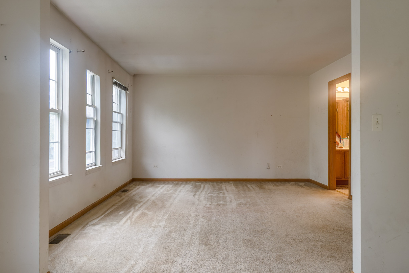 2803 Sun Valley Drive Property Photo 17