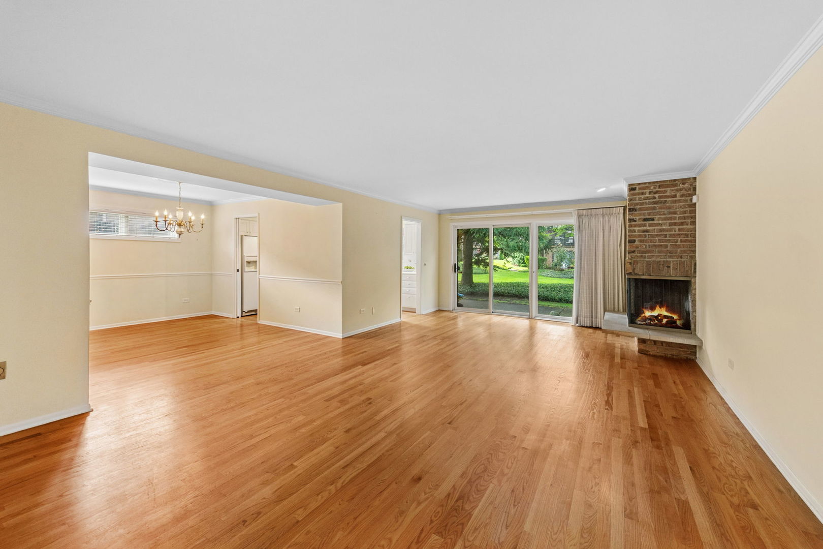 1728 Wildberry Drive G Property Photo 3