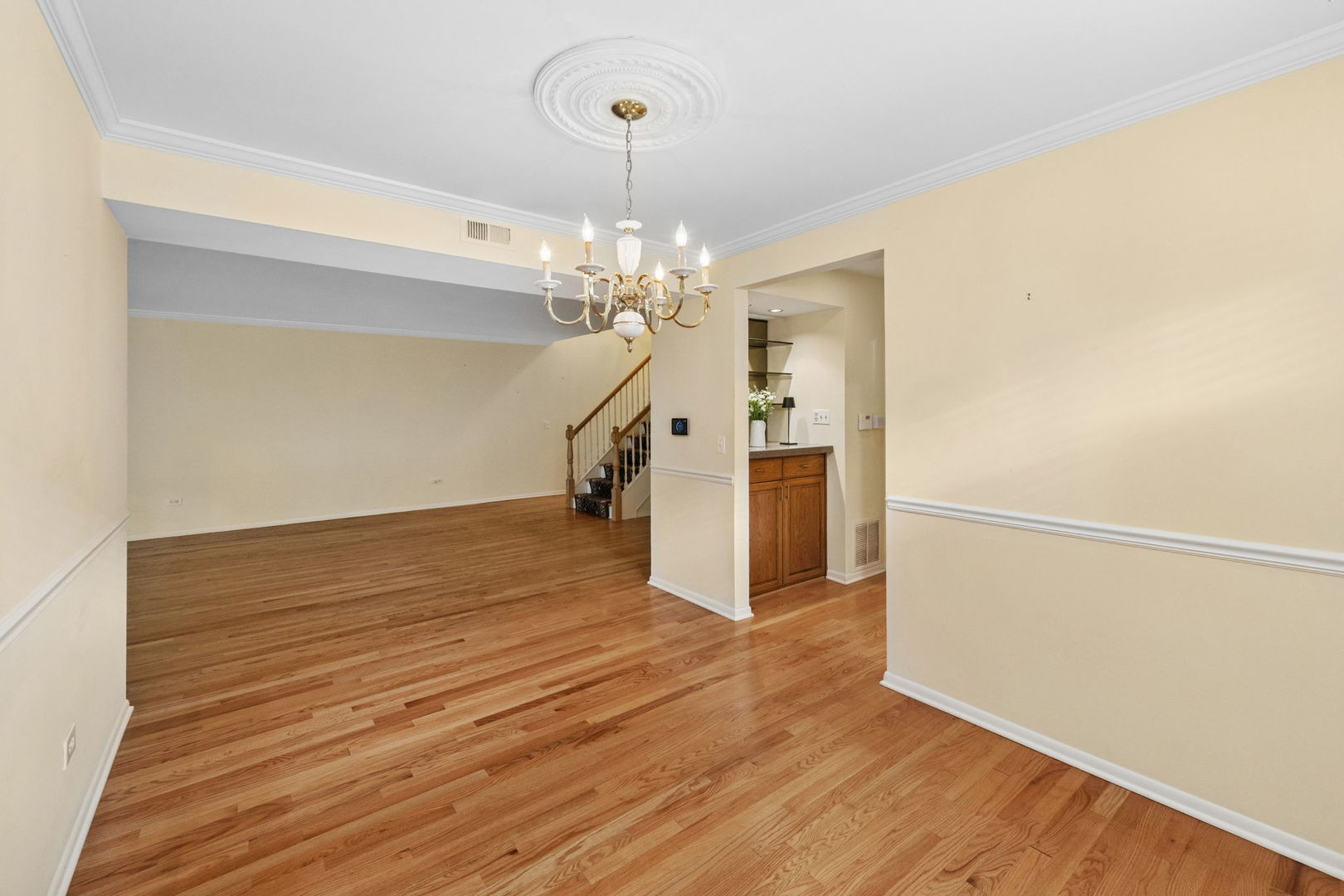 1728 Wildberry Drive G Property Photo 9