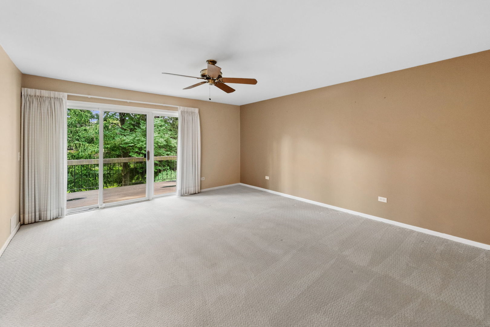 1728 Wildberry Drive G Property Photo 18