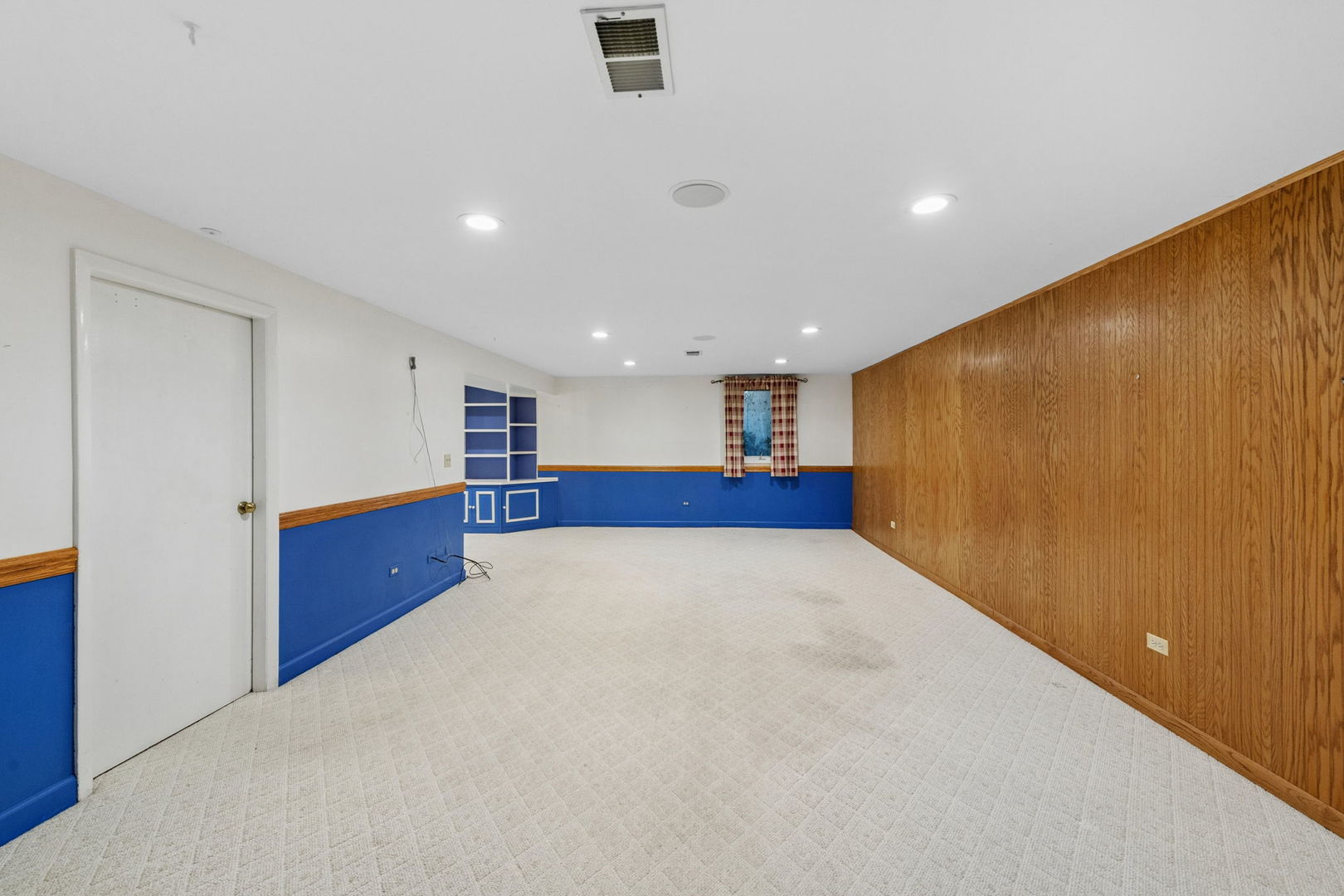 1728 Wildberry Drive G Property Photo 29