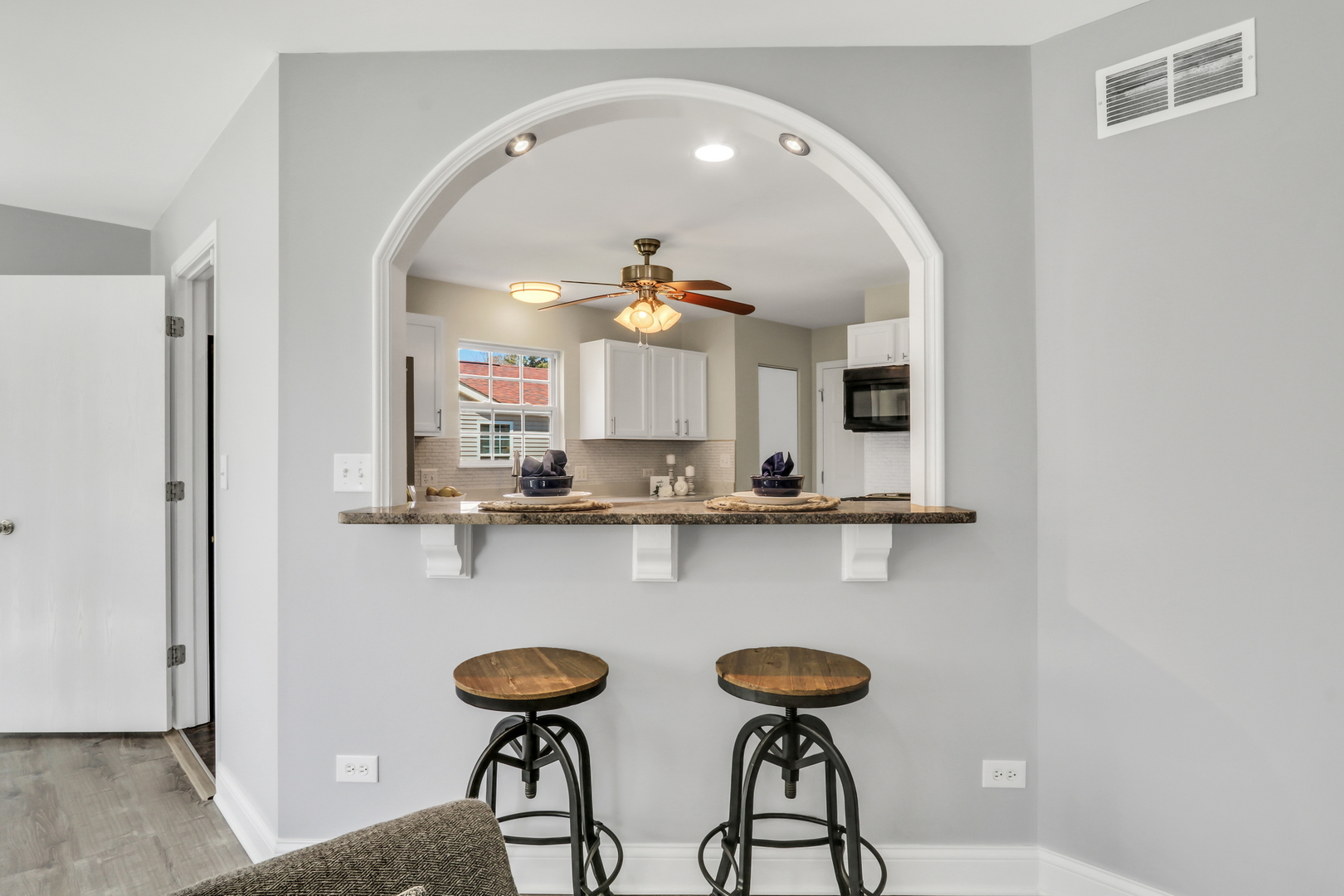 38312 Imperial Lane Property Photo 12