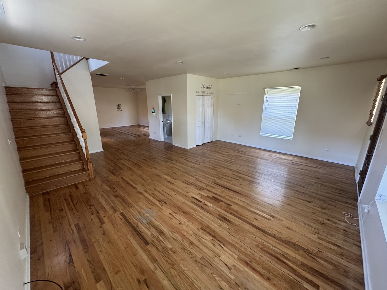609 E 89th Street Property Photo 5
