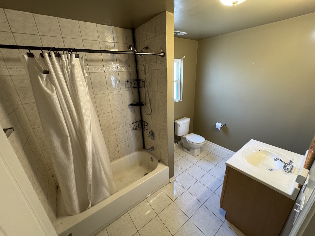 609 E 89th Street Property Photo 13