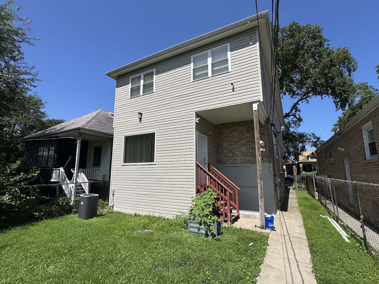 609 E 89th Street Property Photo 21