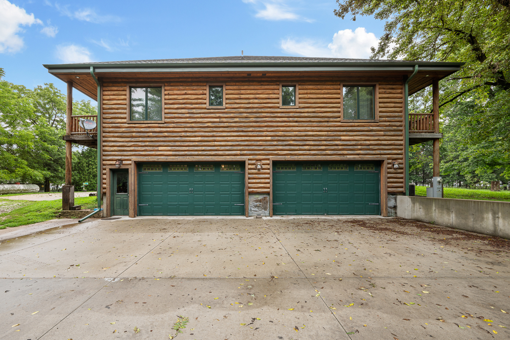 7673 Matznick Road Property Photo 4