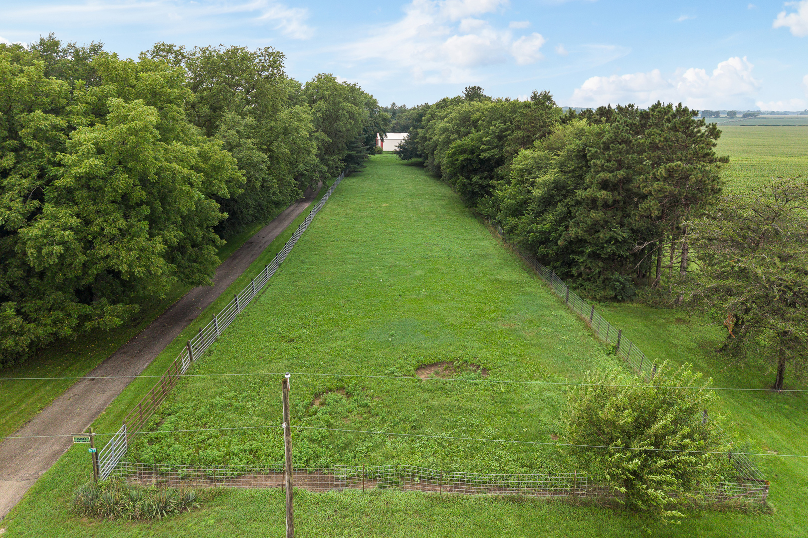 7673 Matznick Road Property Photo 8