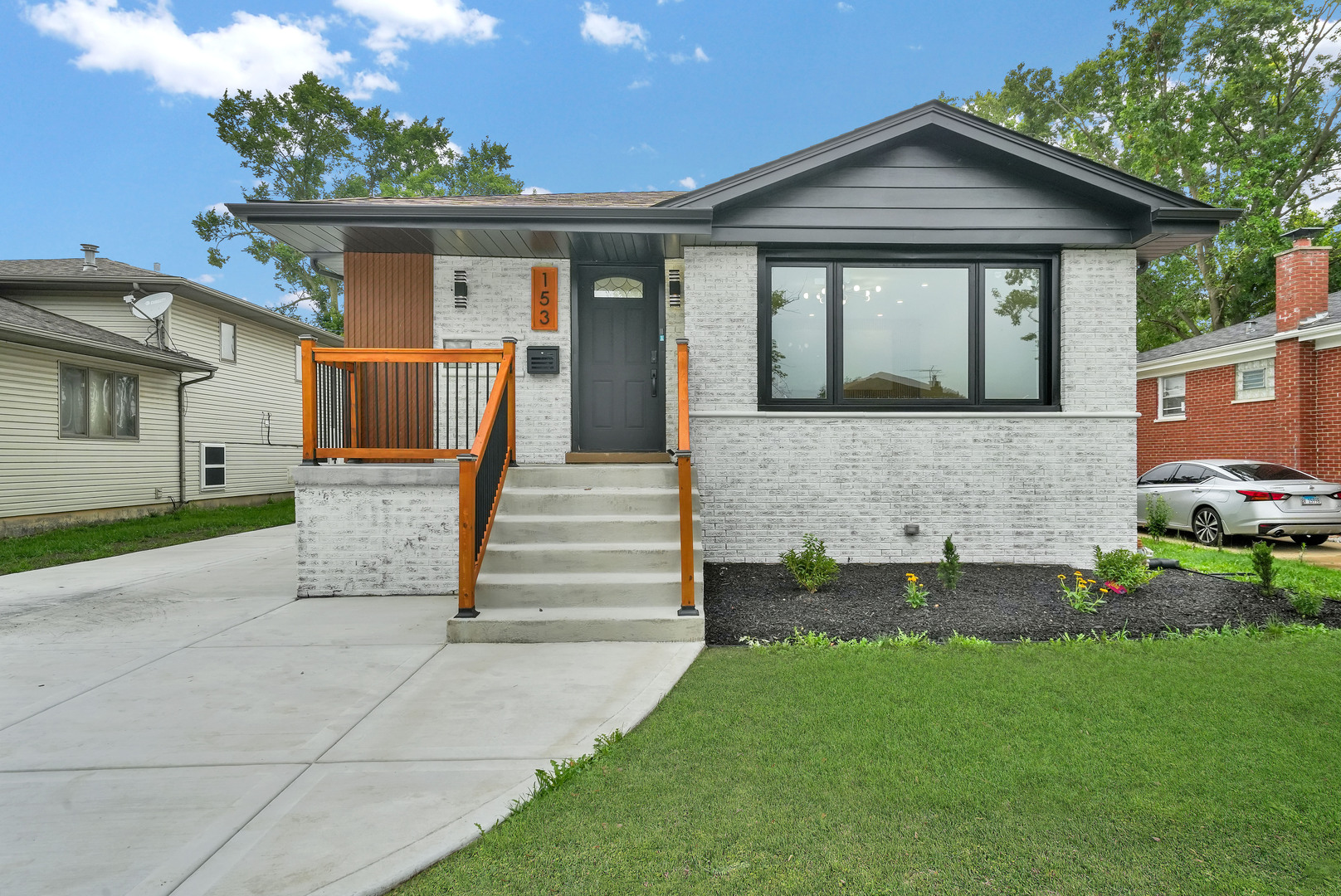 153 W 27th Place Property Photo 1