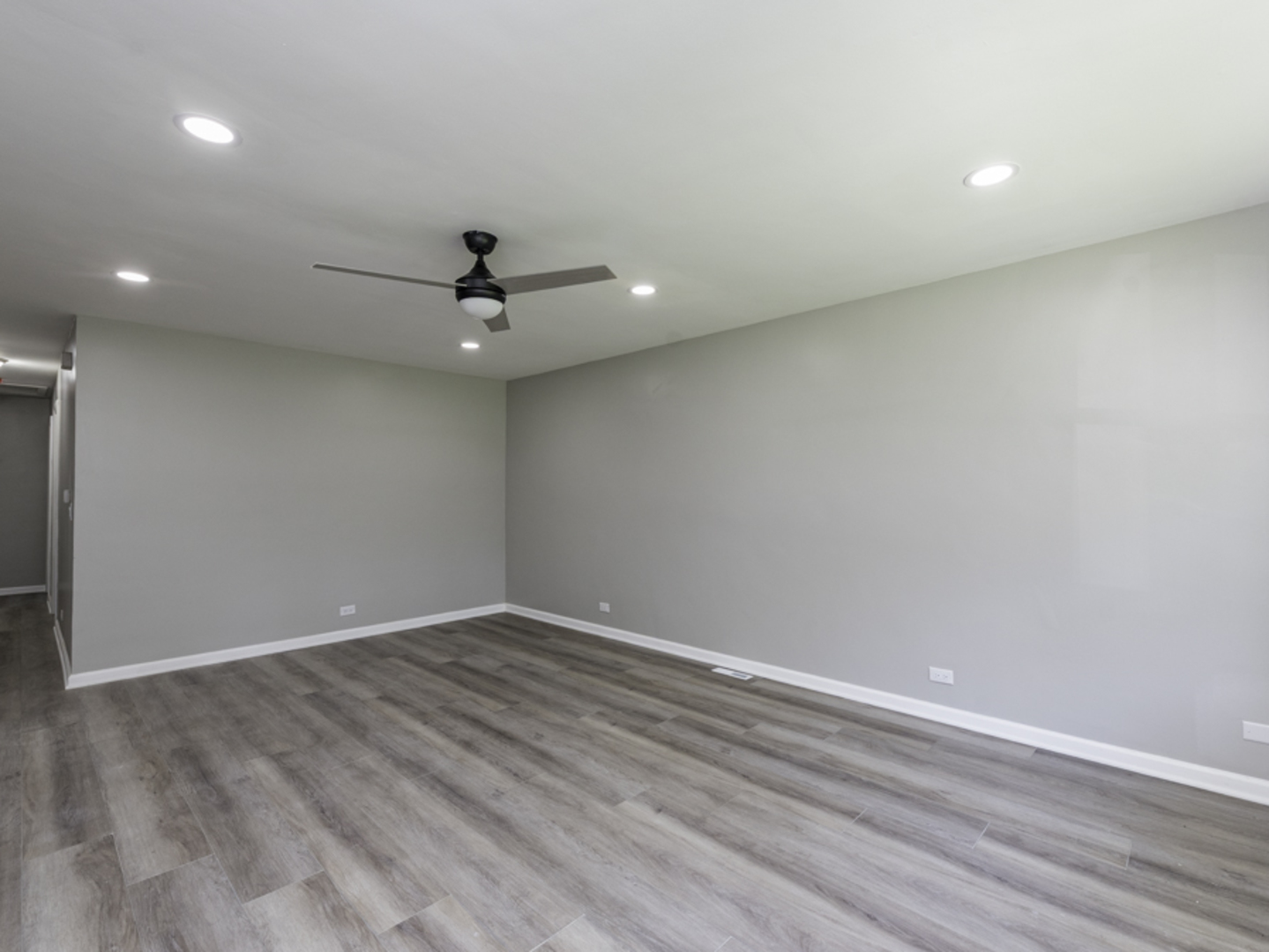 10350 W California Avenue Property Photo 7
