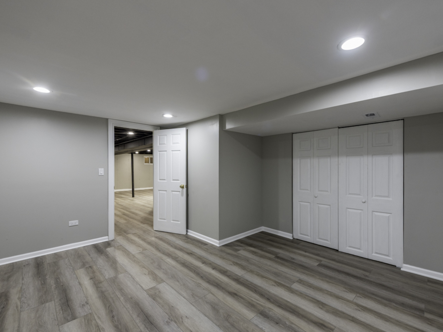 10350 W California Avenue Property Photo 19