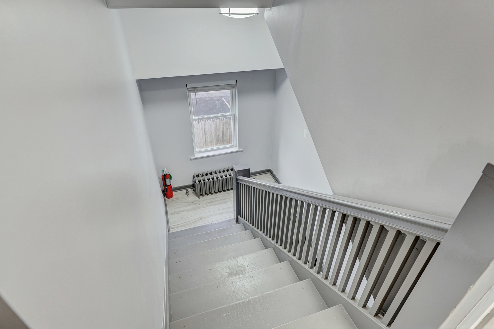 6 S Monterey Avenue A Property Photo 2